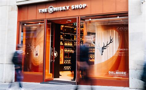 whisky shop multrees walk